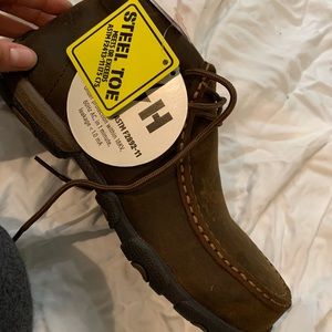 Women’s steel toe boots.